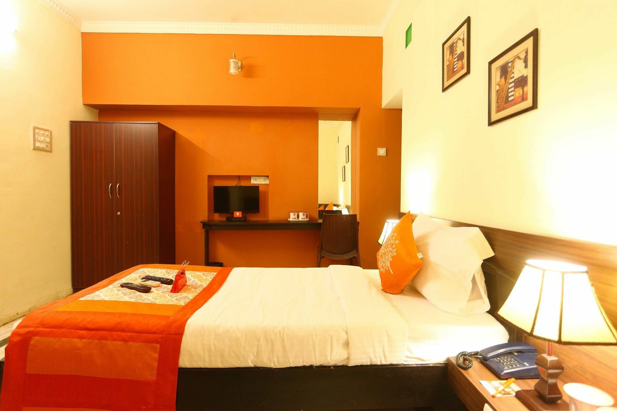 Fabexpress Nestlay Rooms - 100M From Velammal Hall, Moggappair Chennai Exterior foto