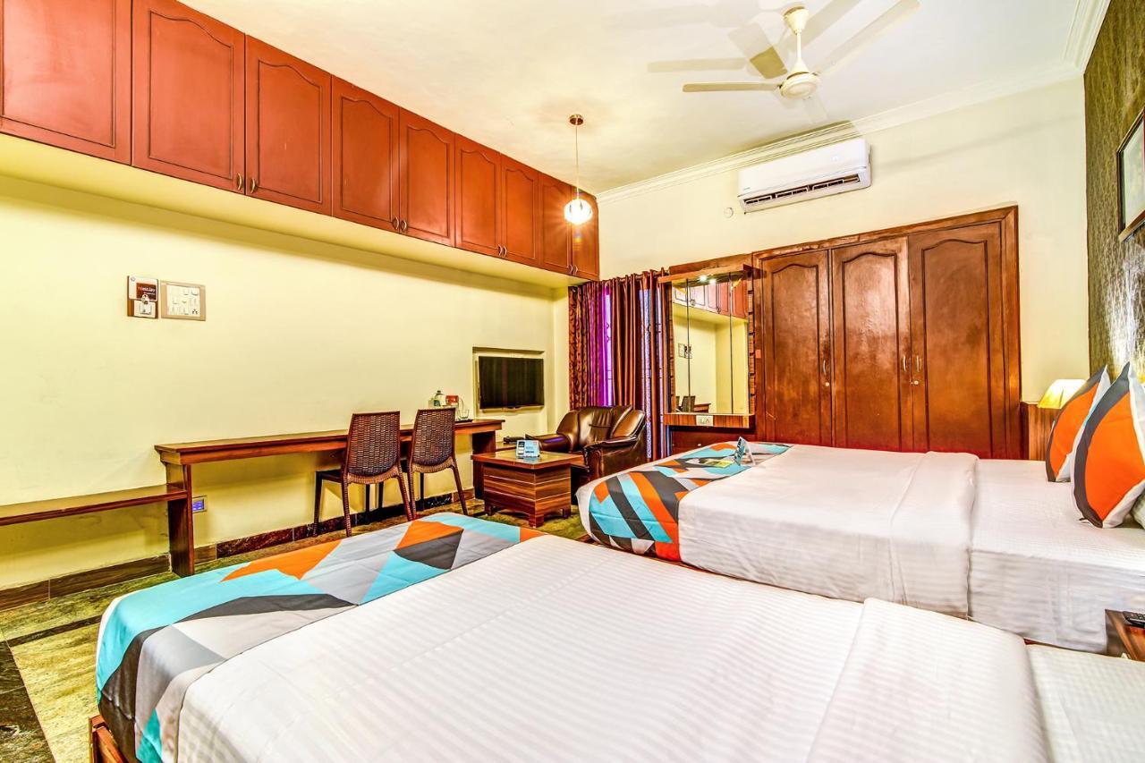 Fabexpress Nestlay Rooms - 100M From Velammal Hall, Moggappair Chennai Exterior foto