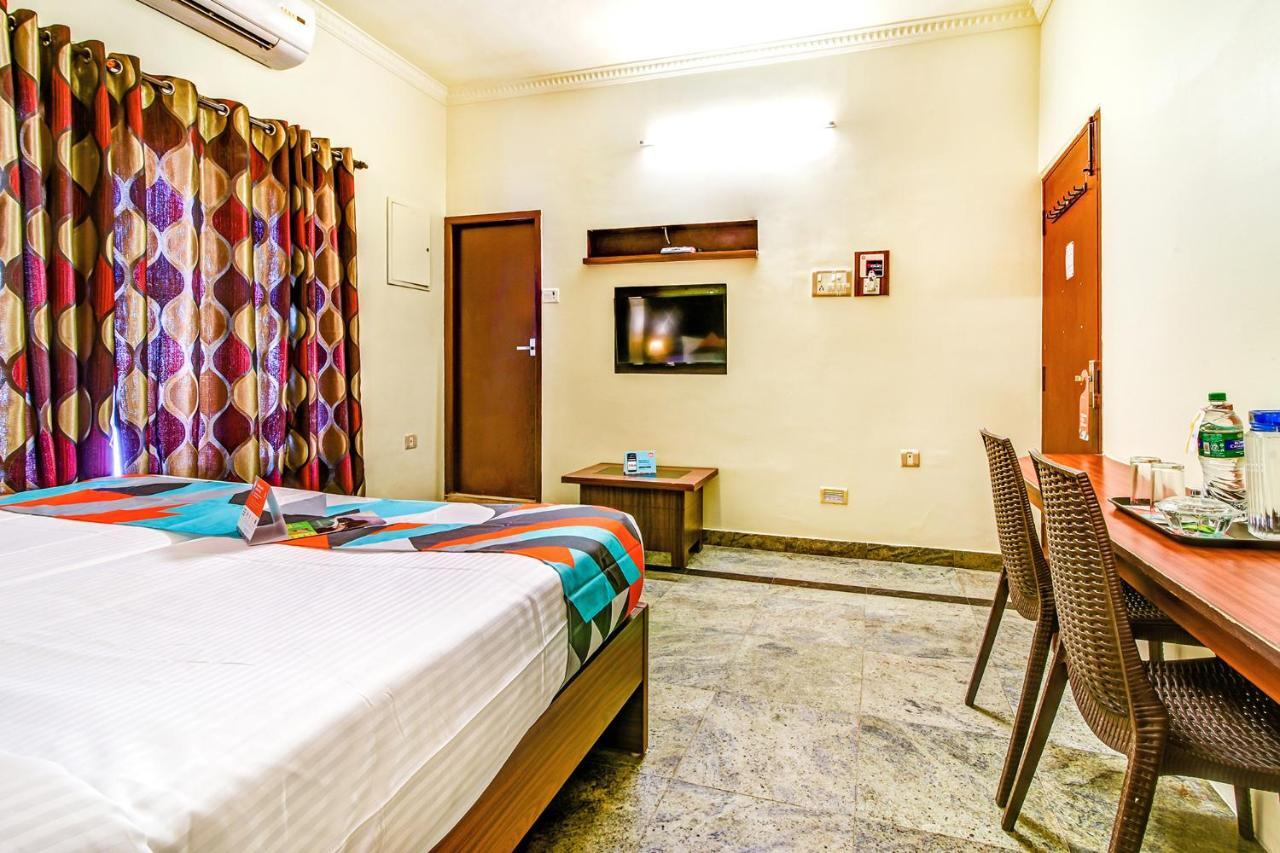 Fabexpress Nestlay Rooms - 100M From Velammal Hall, Moggappair Chennai Exterior foto